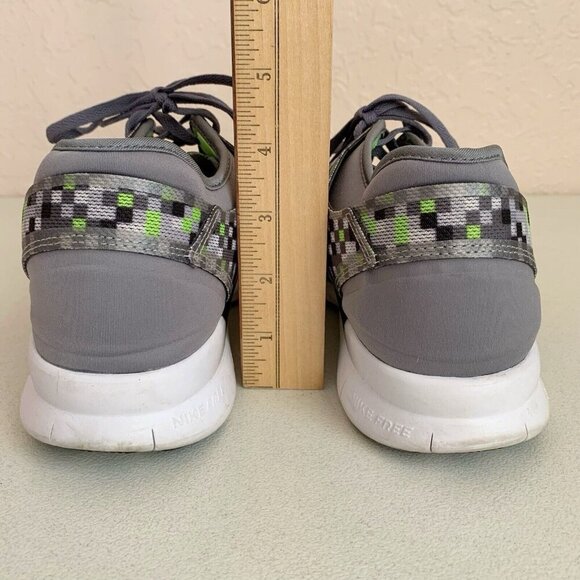 Nike Rare Free 5.0 TR Fit Mesh 704695 Womens 11 Gray Digital Yellow Swoosh comfy - Picture 8 of 12